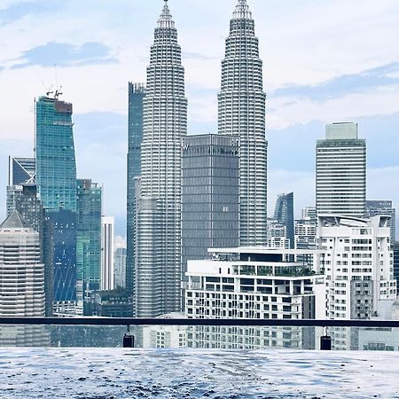 クアラルンプールThe Luxe Colony Klcc By Infinitumアパートメント エクステリア 写真